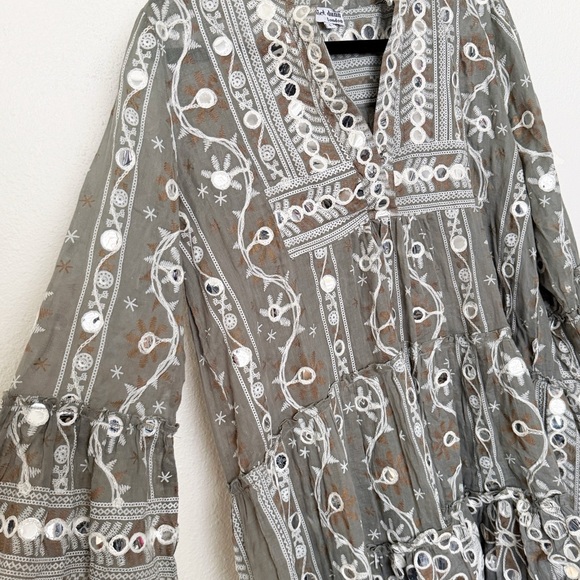 Juliet Dunn Mosaic Print Mirror-Appliqué Flutter Bell Sleeves Dress Brand Size 1 - Picture 10 of 14